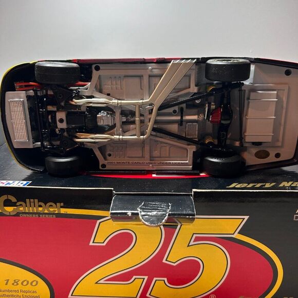 Jerry Nadeau #25 UAW Delphi Owner's Series Autographed 1:24 Scale NASCAR - Picture 6 of 16